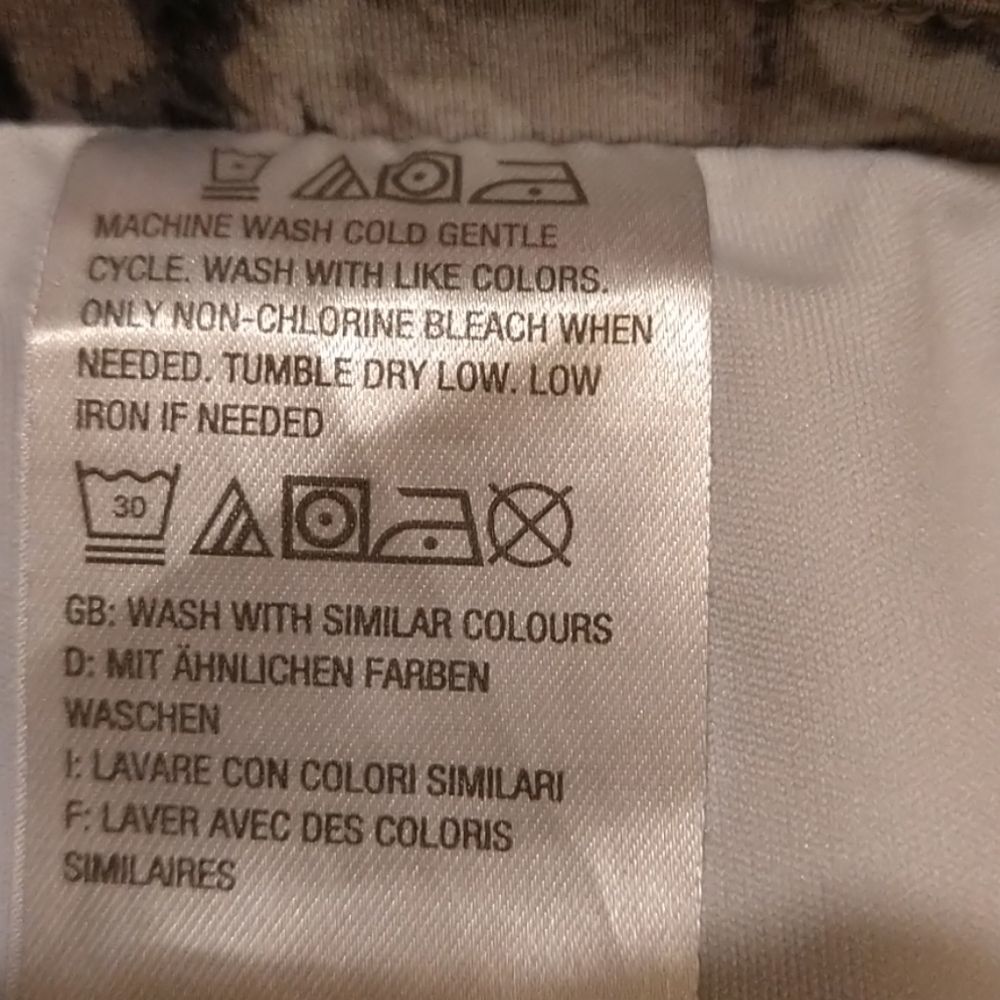 Isaac Mizrahi Live black White Tennis Skirt Size Small - Picture 3 of 3